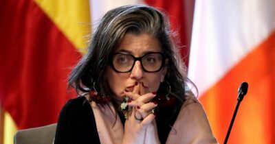 Copertina di Sud del Mondo: “Bloccare invio armi e gli affari con Tel Aviv”