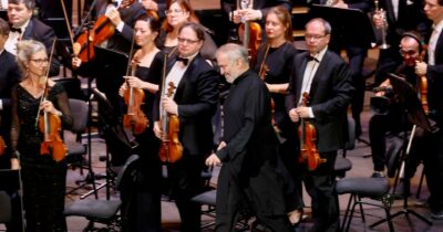 Copertina di Gergiev prenderà 25mila euro, ma ora medita di restare a casa