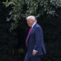 Copertina di Casa Bianca: “Trump ha insufficienza venosa cronica”