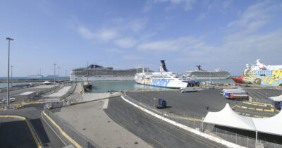 Copertina di Msc rinuncia all’acquisizione di Moby dopo i rilievi dell’Antitrust