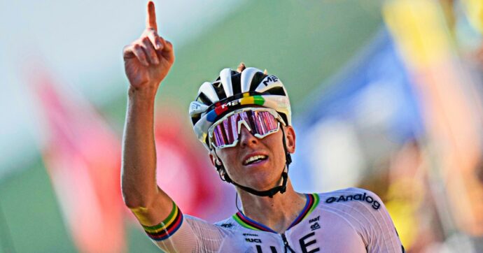 Pogacar commuove dopo l’impresa al Tour: “Dedico questa mia vittoria a Samuele Privitera”