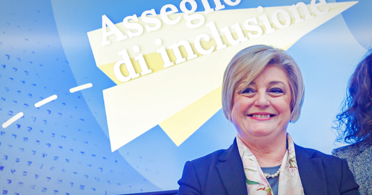 Assegno di inclusione, bonus ponte da 500 euro per il mese di stop. Dimezzati i beneficiari del Rdc