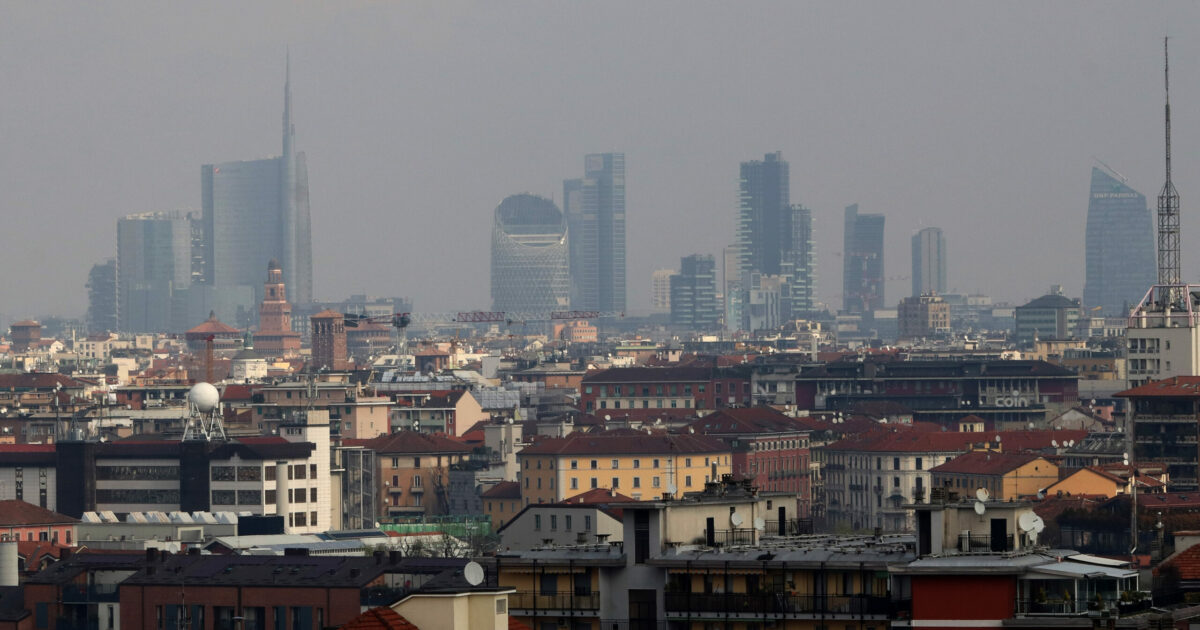 La “nuova” Milano è capitale delle disuguaglianze: 74mila euro di divario tra i redditi del centro e della periferia La “nuova” Milano è capitale delle disuguaglianze: 74mila euro di divario tra i redditi del centro e della periferia
