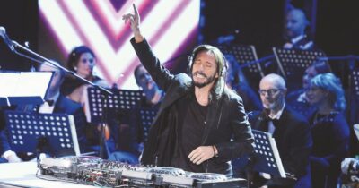 Copertina di Sinclair, Morales e Carola. Con i dj balla tutta l’Italia