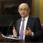 Copertina di Favori alla lobby e privacy fiscale dei vip violata (c’è anche Nadal): in Spagna scandalo sull’ex ministro dei Popolari Montoro