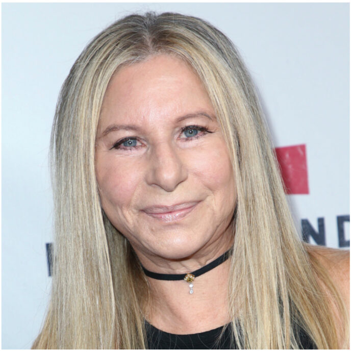 “Non ricordo se c’è stata penetrazione con Warren Beatty, ma di sicuro ho dormito con lui”: Barbra Streisand smemorata, ma l’attore conferma la relazione
