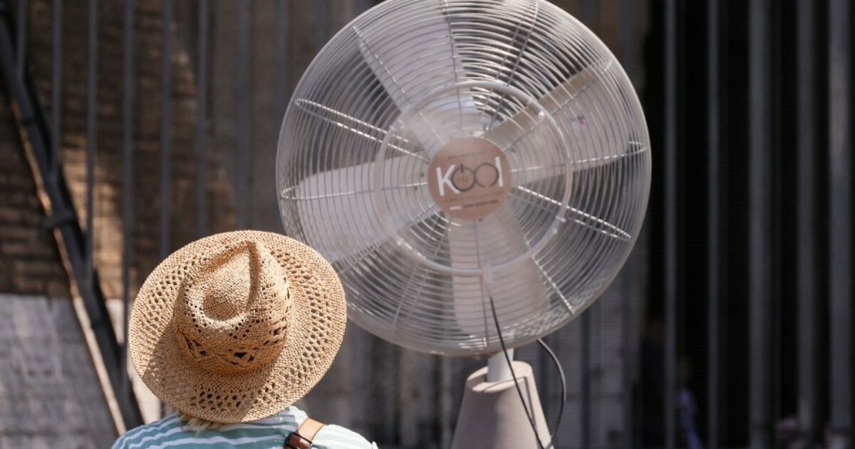 Arriva la “fiammata africana” al Sud: “Possibile che venga superato il record di caldo in Europa” Arriva la “fiammata africana” al Sud: “Possibile che venga superato il record di caldo in Europa”
