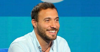 Gaza, il cooperante italiano Gennaro Giudetti è a Deir al-Balah sotto i raid di Israele: “Attaccate zone Onu, bombardano a pochi metri da qui”