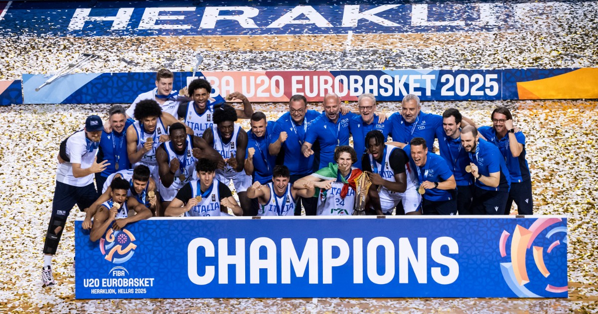 L’Italbasket Under 20 è campione d’Europa: “Grazie a tutti i commenti razzisti, ci avete dato la carica” L’Italbasket Under 20 è campione d’Europa: “Grazie a tutti i commenti razzisti, ci avete dato la carica”