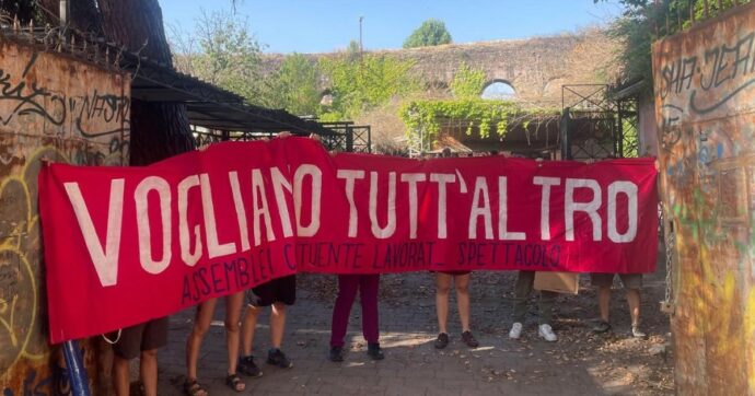 Roma, occupato l’ex Circolo degli artisti: “La cultura non è un lusso per pochi, ma un diritto collettivo”