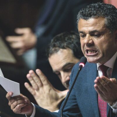 Copertina di Pd, è un incubo senza fine: Laus ora rischia il processo