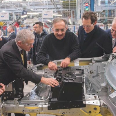 Copertina di Iveco agli indiani di Tata: l’accordo c’è. Ma va ceduta la controllata “militare”