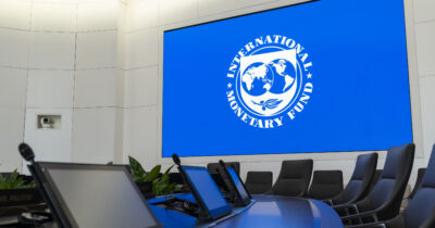 Copertina di La pagellina Fmi all’Italia: “Bene i conti pubblici ma il debito deve continuare a scendere”