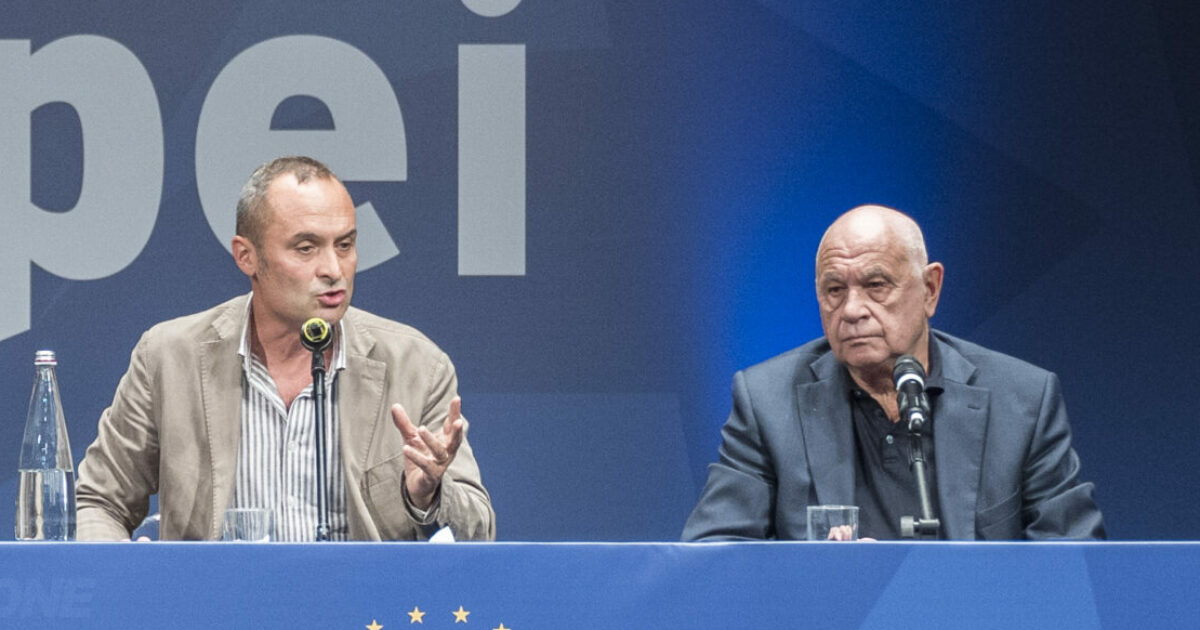 Sequestro smartphone, Costa incalza Nordio: “Il pm non basta, serve il via del giudice: lo impone la Corte Ue” Sequestro smartphone, Costa incalza Nordio: “Il pm non basta, serve il via del giudice: lo impone la Corte Ue”