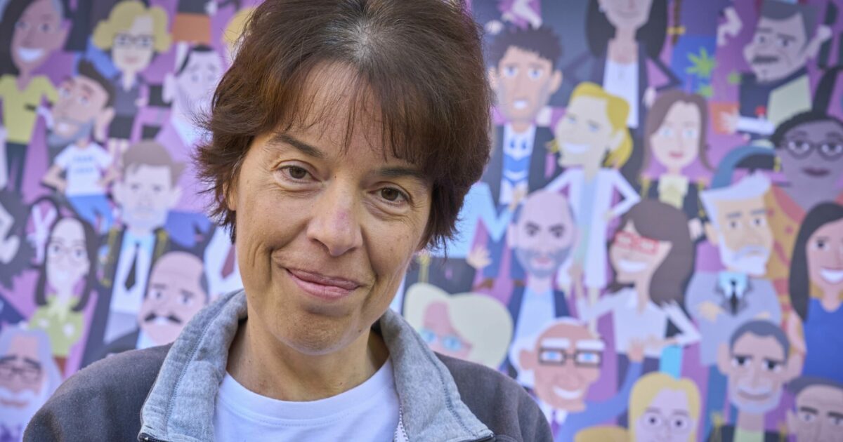 Suicidio assistito a casa, morta a Perugia Laura Santi. L’ultimo messaggio: “Dobbiamo essere noi a decidere” Suicidio assistito a casa, morta a Perugia Laura Santi. L’ultimo messaggio: “Dobbiamo essere noi a decidere”
