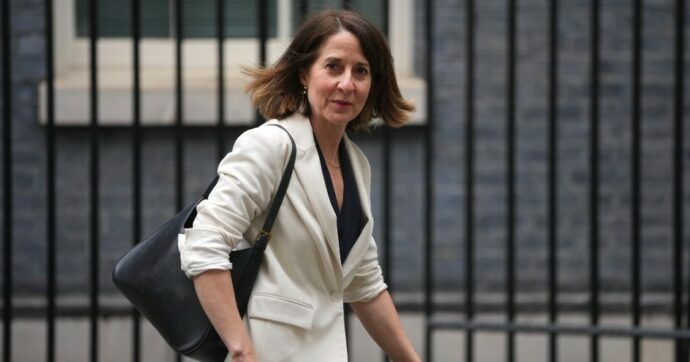 Il Regno Unito avvia una revisione per aumentare l’età pensionabile con la prospettiva di alzarla fino ai 70 anni