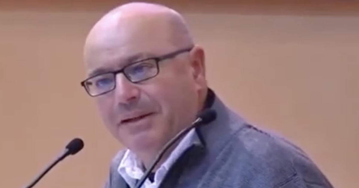 “I figli nascono difettati. Non è sempre tutto dovuto alla scarsa vicinanza emotiva dei genitori. I ragazzi ribelli? Una fascia in espansione, due su dieci”: parla Osvaldo Poli