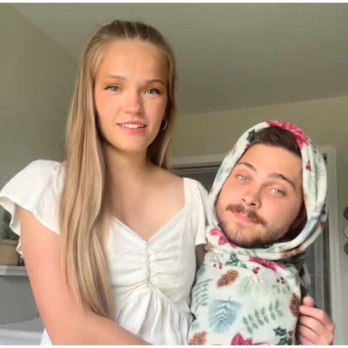 “Sono terrorizzata e impressionata in egual misura”: il trend “Sing to Me” spopola su TikTok ma non a tutti gli utenti convince