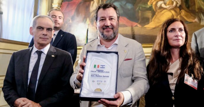 Salvini premiato dall’amico di Bibi: “Sto con Israele, una realtà pacifica”
