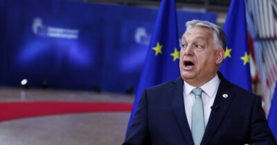 Copertina di Orbán di nuovo nel mirino dell’Ue: “Misure contro i Paesi che hanno legami con la Russia in campo energetico”