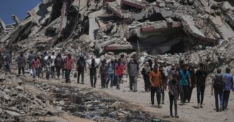 Copertina di La strage di Gaza? “Un danno collaterale”. La frase sulla rivista Il Mulino fa arrabbiare i soci: “Che fine miserabile…”