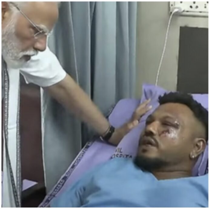 “Ha visto tutti morire davanti ai suoi occhi, quando dorme sogna di essere di nuovo sul volo”: come sta l’unico sopravvissuto allo schianto dell’Air India