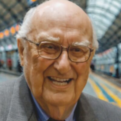 Copertina di Ponte sullo Stretto: resuscitano Camilleri (con l’IA) per incensare l’opera di Salvini