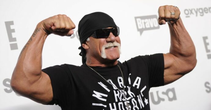 È morto Hulk Hogan, la leggenda del wrestling stroncata da un infarto