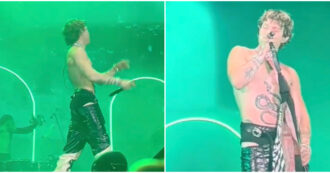 Copertina di Irama rimane in mutande durante un concerto, ma non si scompone e da professionista continua – VIDEO