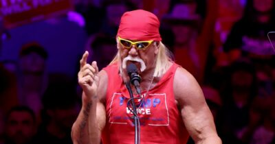 Copertina di È morto  Hulk Hogan: leggenda  del wrestling