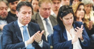 Copertina di Paure e calcoli, ora il M5S prende tempo: “Su Ricci  si decide dopo il 30 luglio”