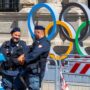 Copertina di Olimpiadi, i soldi per la sicurezza presi dal Fondo per le vittime di mafia, usura e orfani di femminicidio. Proteste in Aula