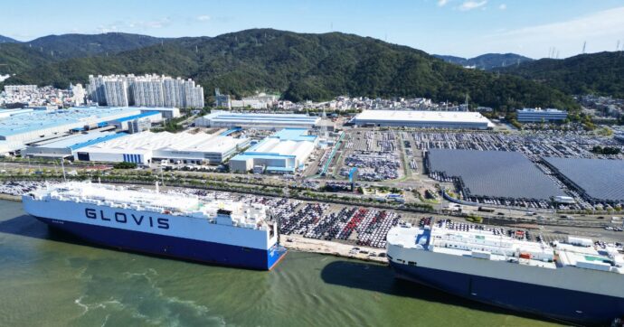Viaggio nel tempio di Ulsan, dove Hyundai forgia un’auto ogni 9 secondi. E l’ambizione della Corea moderna