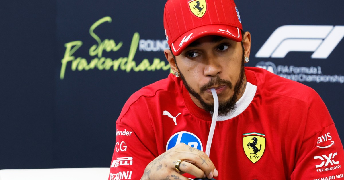 F1, qualifiche Sprint in Belgio disastrose per Hamilton: “Sono frustato”. Piastri si prende la pole F1, qualifiche Sprint in Belgio disastrose per Hamilton: “Sono frustato”. Piastri si prende la pole