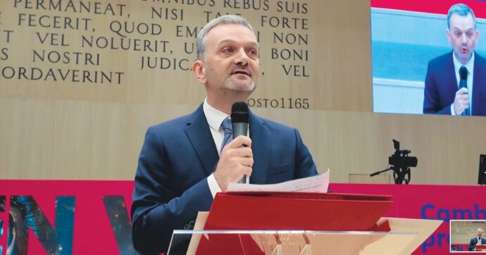 Università di Teramo: soldi in più ai vertici nonostante il bilancio in rosso di 5 milioni