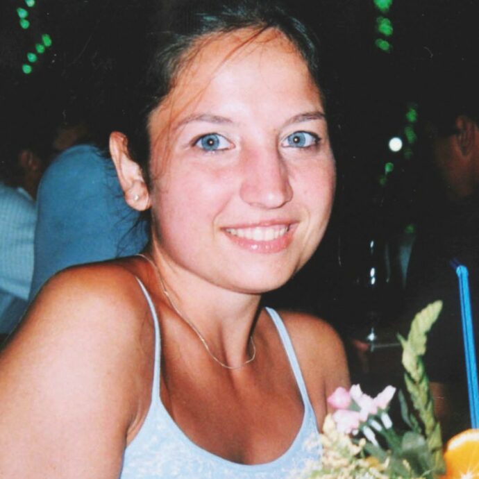 Delitto Garlasco, la procura: “Il Dna sulla bocca di Chiara Poggi è da contaminazione da un altro cadavere”