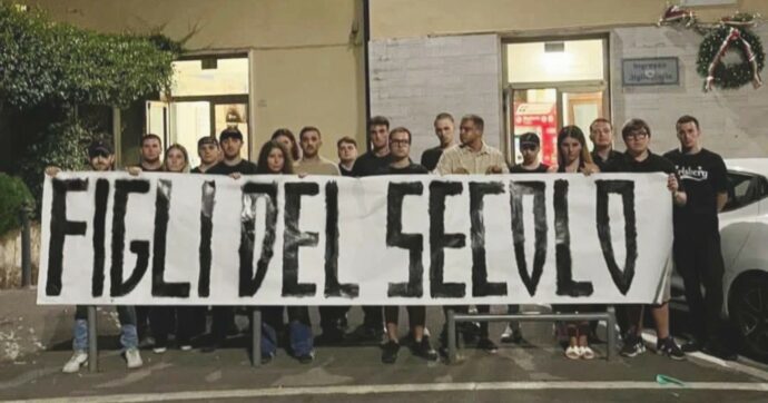 FdI e Casapound sbeffeggiano la celebrazione antifascista