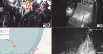 Copertina di Freedom Flotilla bloccata da Israele, il momento in cui i soldati dell’Idf salgono a bordo della nave Handala