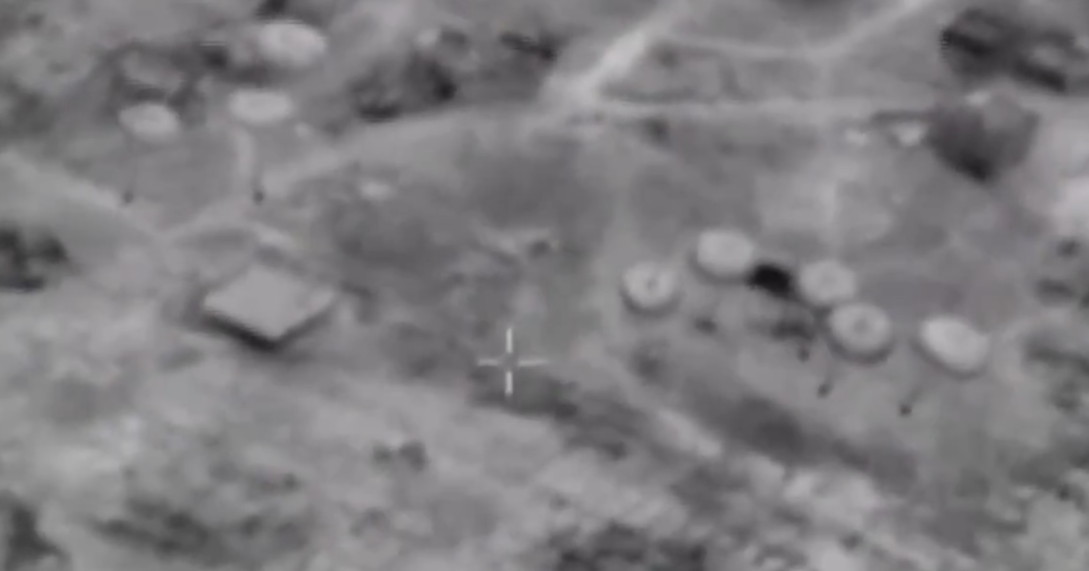 Gaza, l’esercito israeliano pubblica un video con il lancio degli aiuti sulla Striscia Gaza, l’esercito israeliano pubblica un video con il lancio degli aiuti sulla Striscia