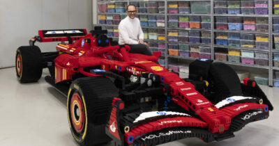 Copertina di “Il potere dei mattoncini? Bloccano la frenesia. Se non avessi regalato Star Wars a mio nipote, forse non sarei costruttore Lego”: ecco Riccardo Zangelmi