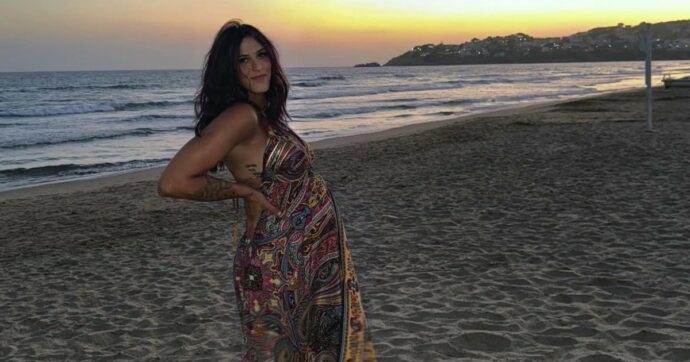 “Licenziata perché incinta. E mi hanno dato dell’ingrata”: la denuncia della pallavolista Asia Cogliandro