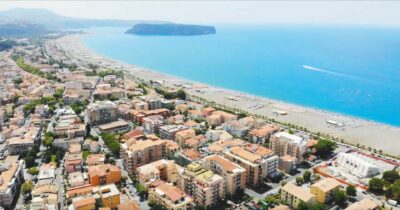 Copertina di Praia, movida vietata per i minori di 14 anni