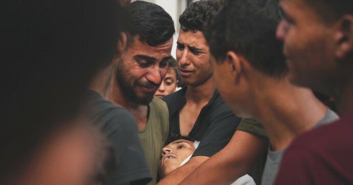 Parola di israeliani: “Genocidio a Gaza”. Trump: “C’è fame”