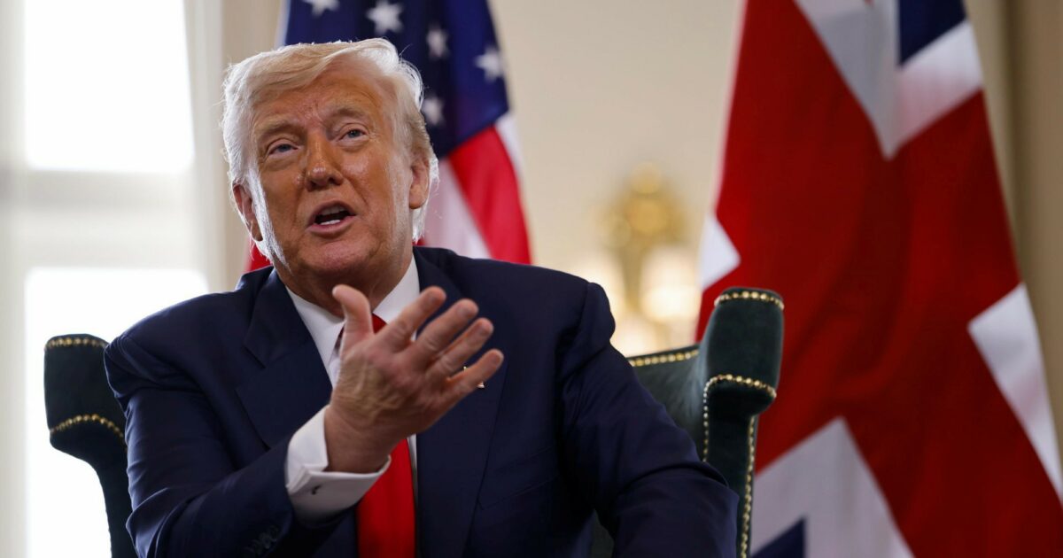 Scontro Trump Medvedev, il presidente Usa ordina il dispiegamento di due sottomarini nucleari