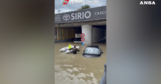Nubifragio a San Benedetto del Tronto, auto bloccate nei sottopassi