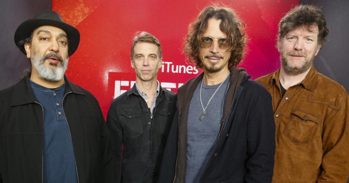 La storia dei Soundgarden ‘senza specchi in camerino’. Una biografia che dimentica la vanità La storia dei Soundgarden ‘senza specchi in camerino’. Una biografia che dimentica la vanità