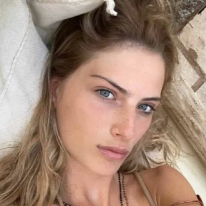 Martina Ceretti ascoltata dagli investigatori sugli audio con Raoul Bova: “Li ho condivisi io con Monzino senza alcun secondo fine”