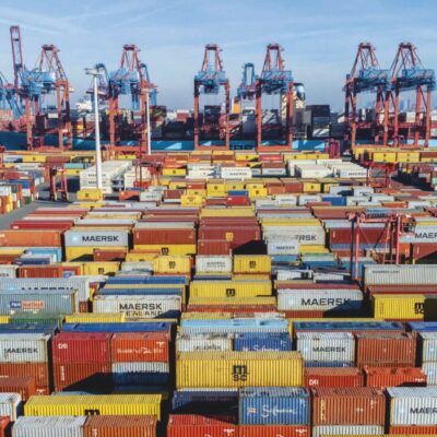 Copertina di Con i dazi più soldi all’erario Usa, ma l’80% dei costi li pagano gli americani