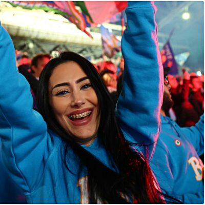 Copertina di “Gridi, vivi emozioni, provi un senso di comunità”: le partite allo stadio diventano terapia anti-depressione
