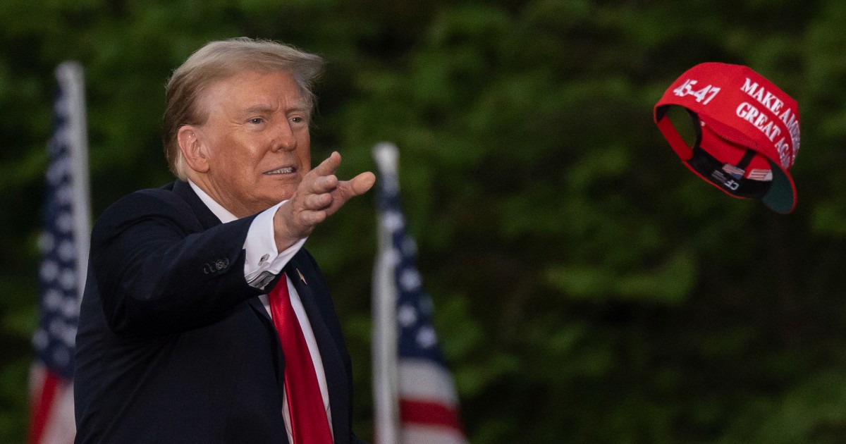 Il mondo Maga si riposiziona sulla guerra a Gaza: “È genocidio”. Il sondaggio: “Il 60% degli statunitensi disapprova azioni Israele”